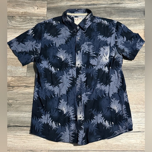 VSTR Button Shirt Men Medium Blue Graphic Short Sleeve - Picture 3 of 5